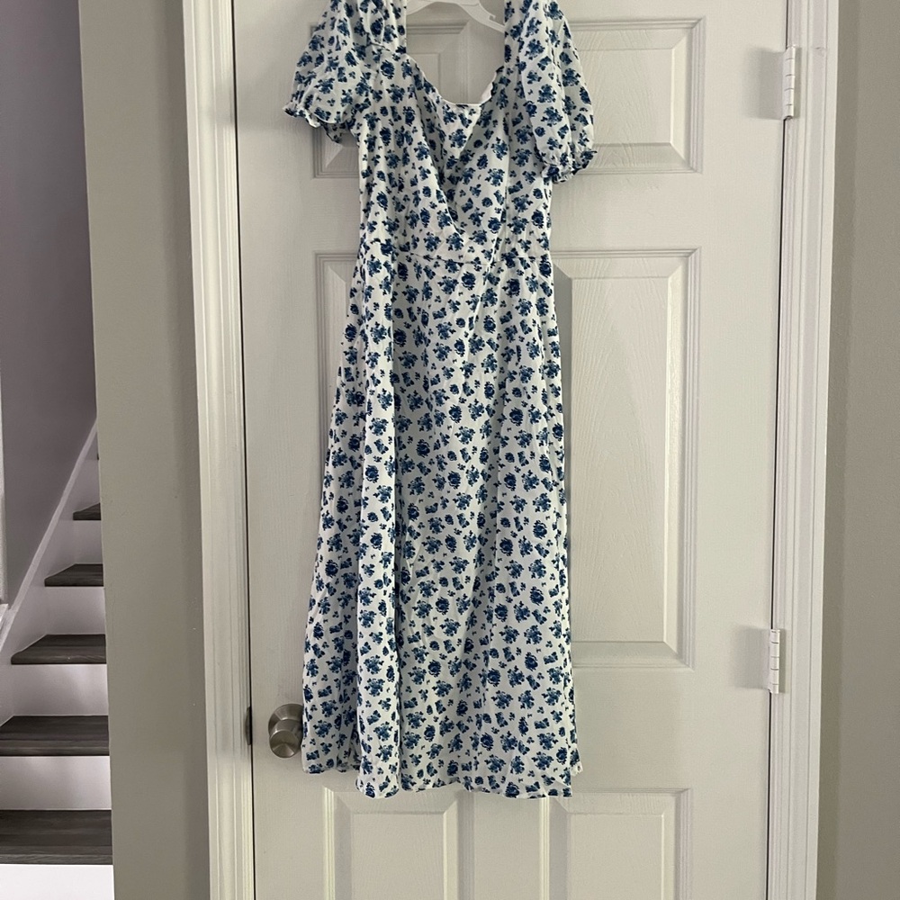 SHEIN Blue and White Floral Midi Dress